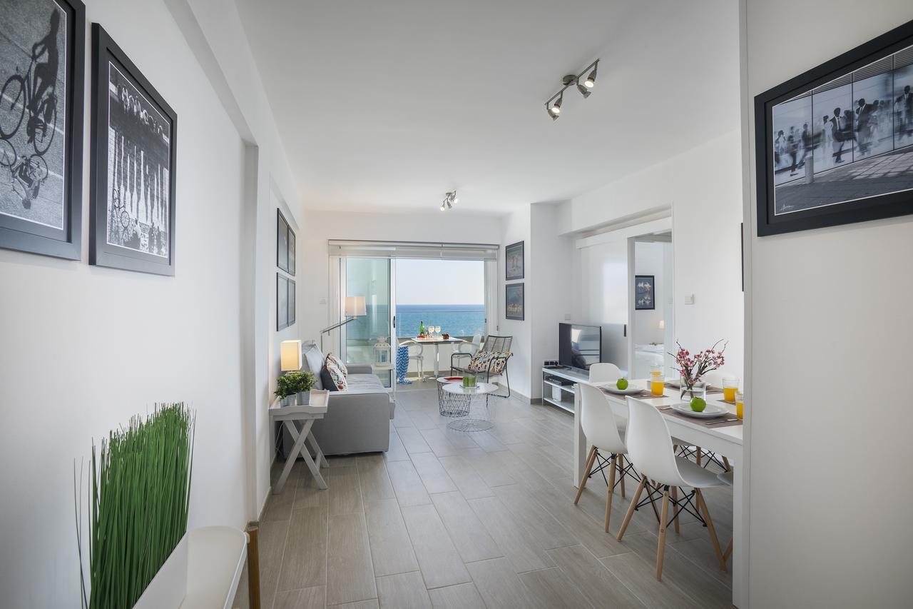 Mackenzie Zoe Seafront Suite Larnaca Dış mekan fotoğraf